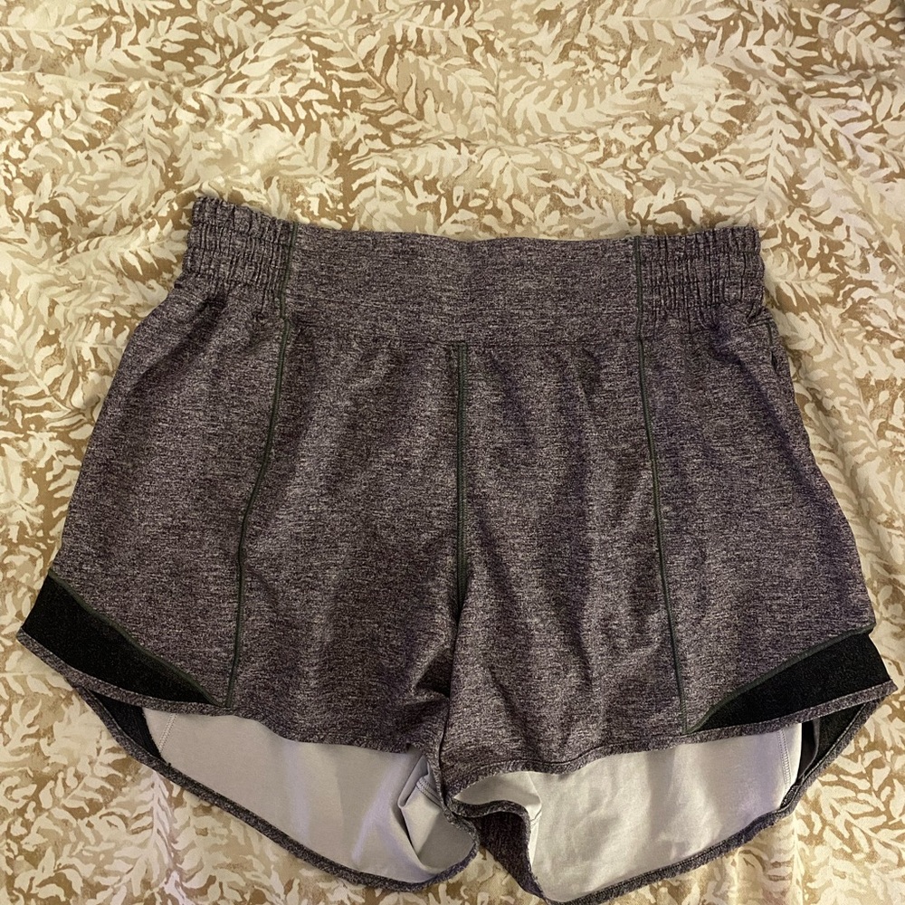 Lululemon hotty hot lined shorts